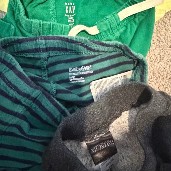 Baby Gap  Baby Boy Clothing Bundle Lot  Size 6-12m 
L - Picture 8 of 8